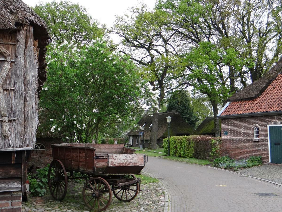 Geeser Waag Bed and Breakfast Exterior foto